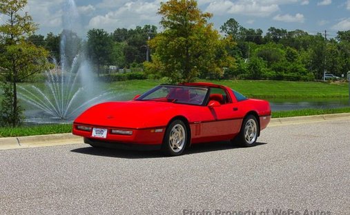 Chevrolet Corvette in Calverton, NY, United States 1