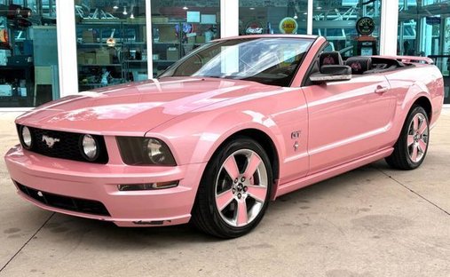 Ford Mustang in Calverton, NY, United States 1
