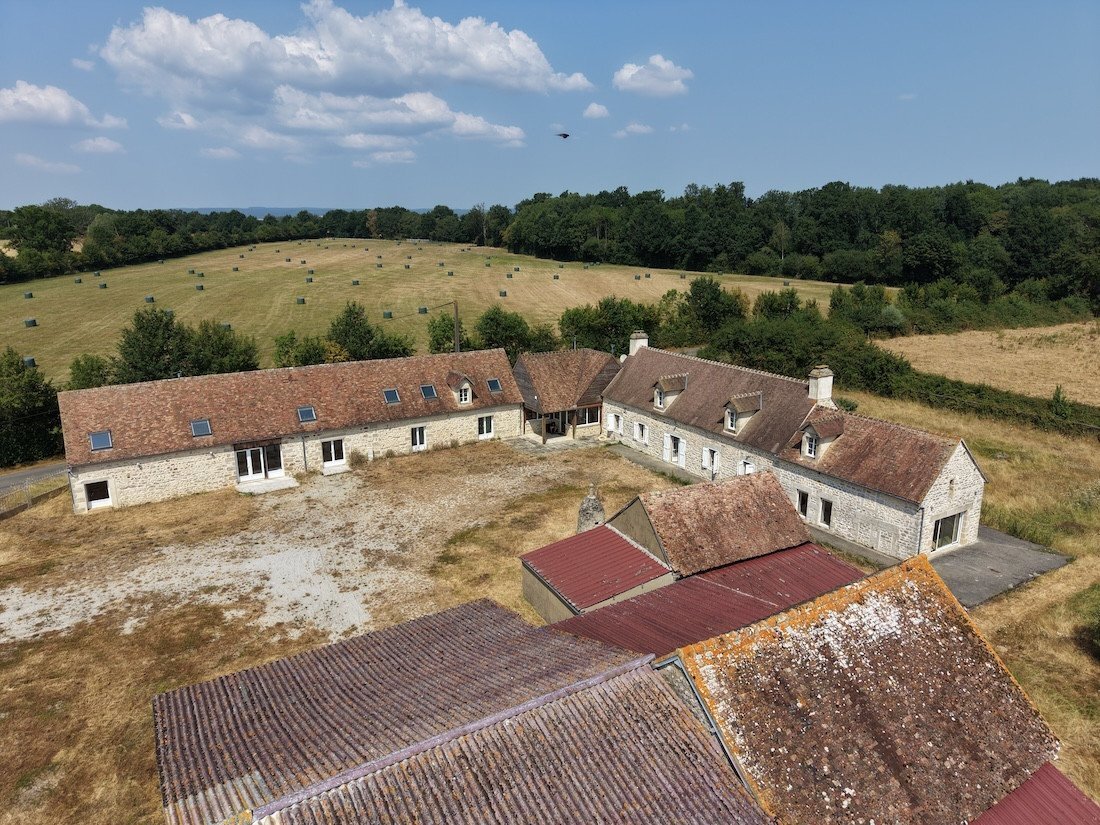 Estate in Moulins-la-Marche, Normandy, France 4 - 16286661