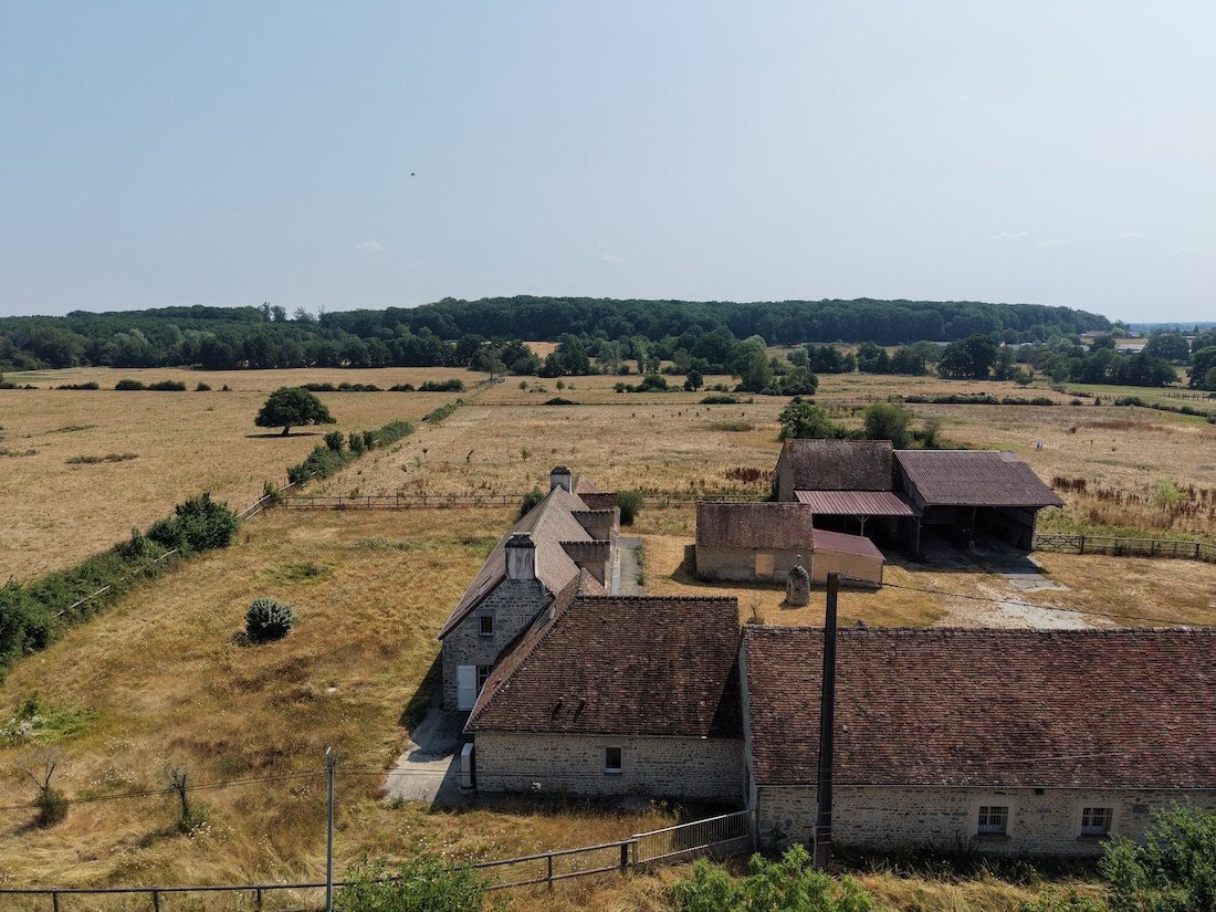 Estate in Moulins-la-Marche, Normandy, France 1 - 16286661