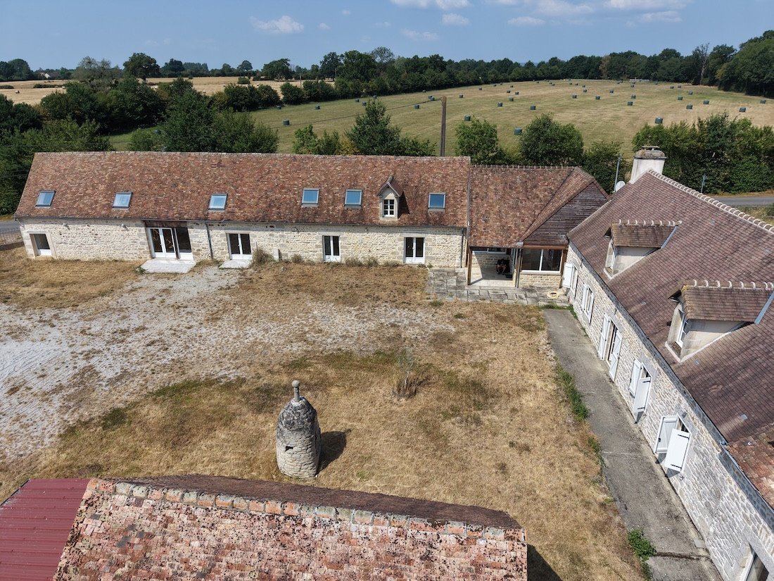 Estate in Moulins-la-Marche, Normandy, France 2 - 16286661