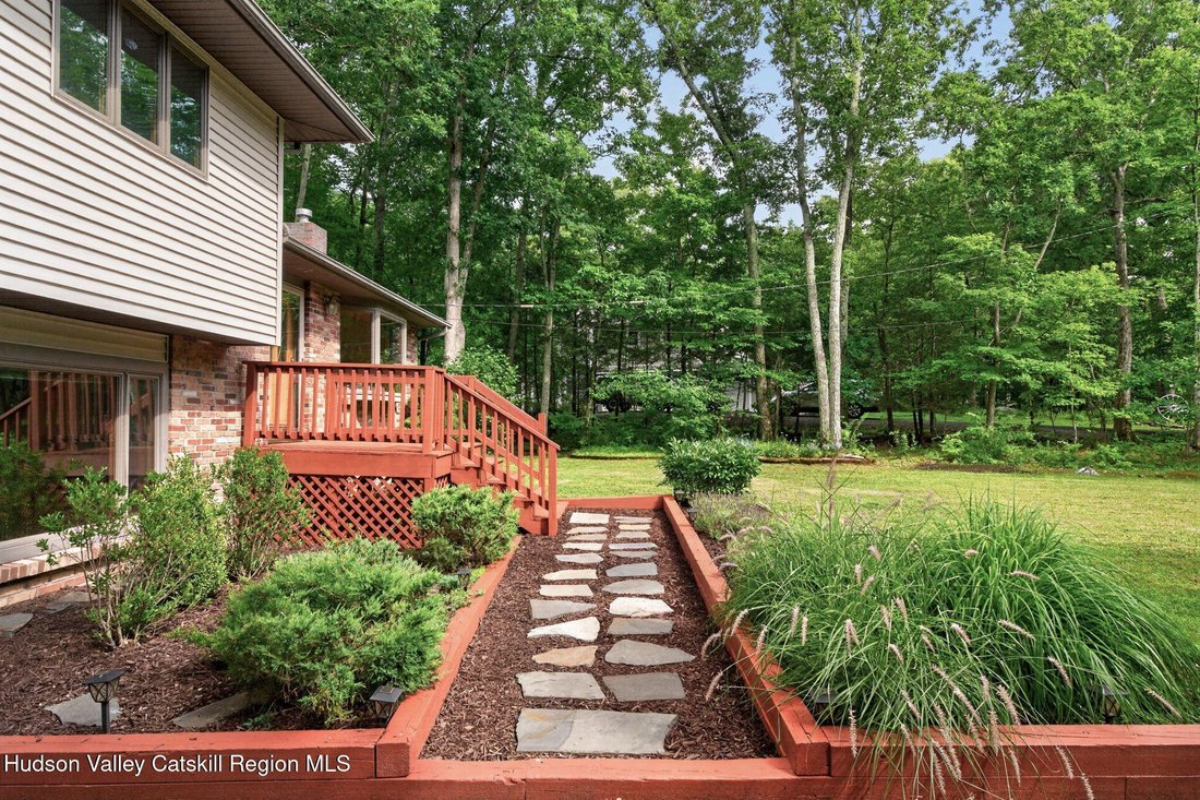 House in Shokan, New York, United States 4 - 18472710