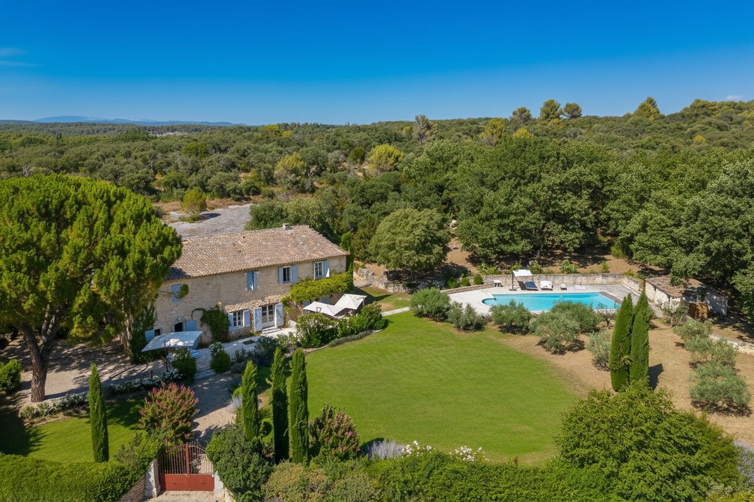 House in Ménerbes, Provence-Alpes-Côte d'Azur, France 1 - 18472907