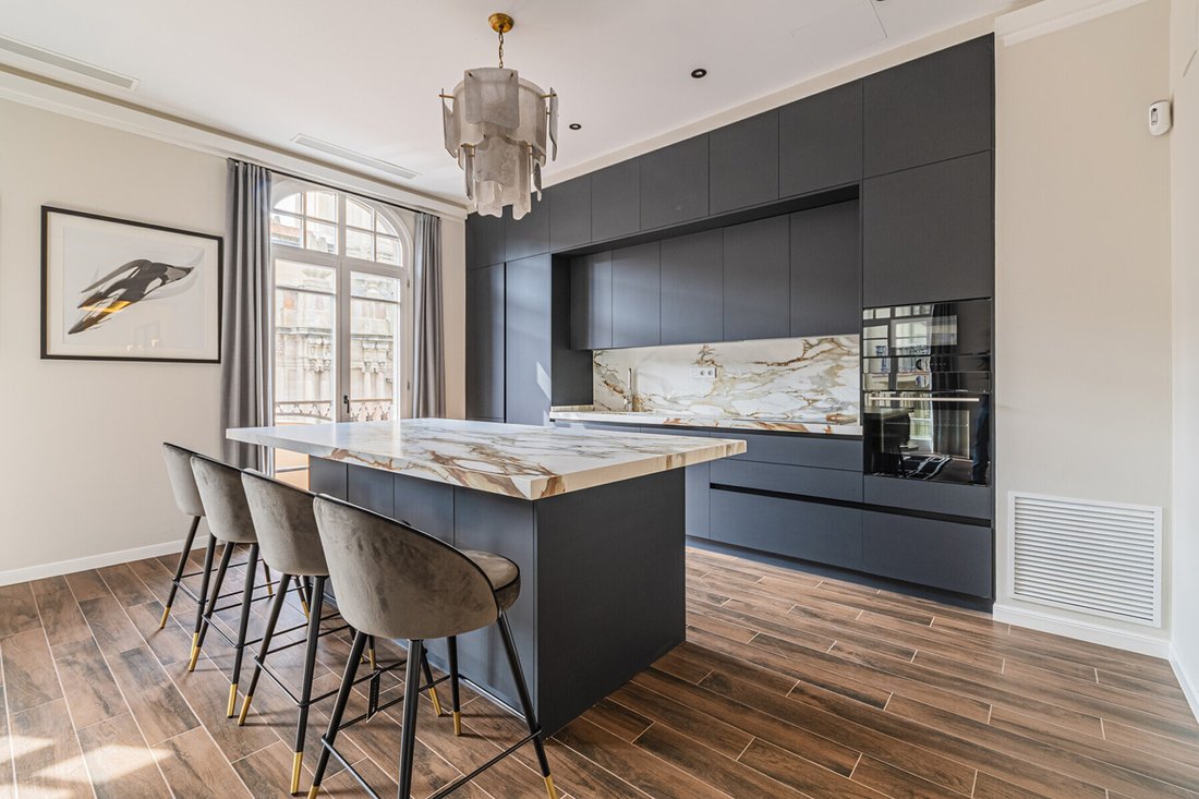 Apartment in Ciutat Vella, Barcelona, Spain 3 - 18473326
