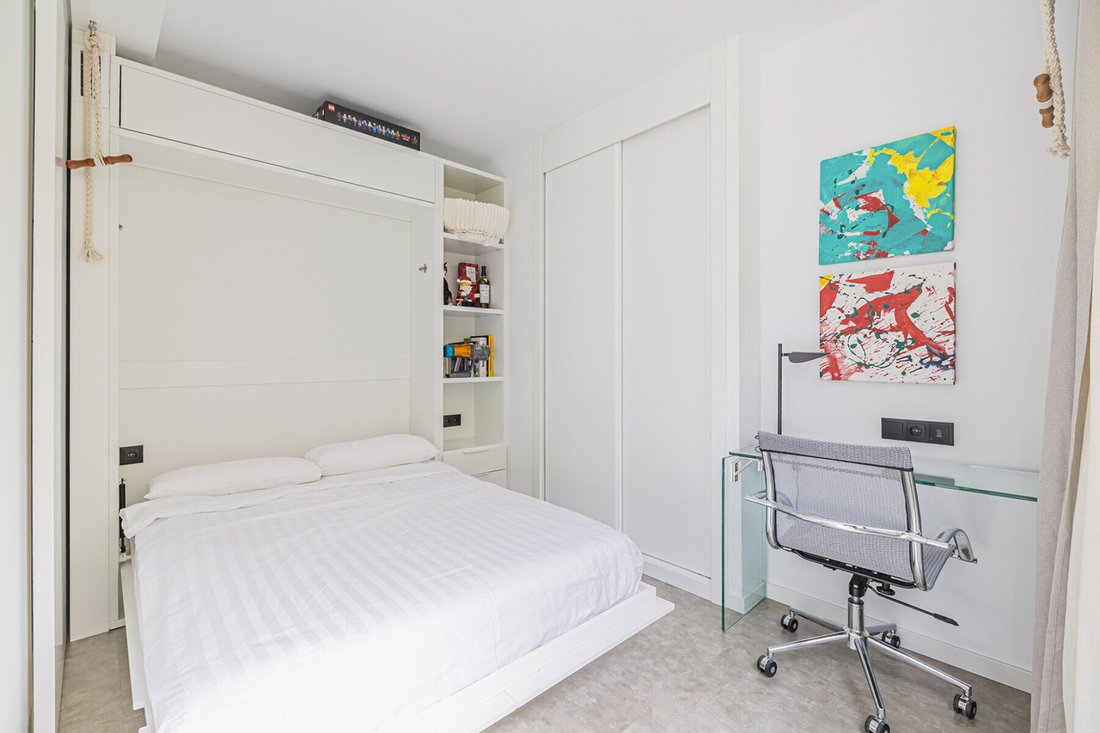 Apartment in Eixample, Barcelona, Spain 5 - 18474536