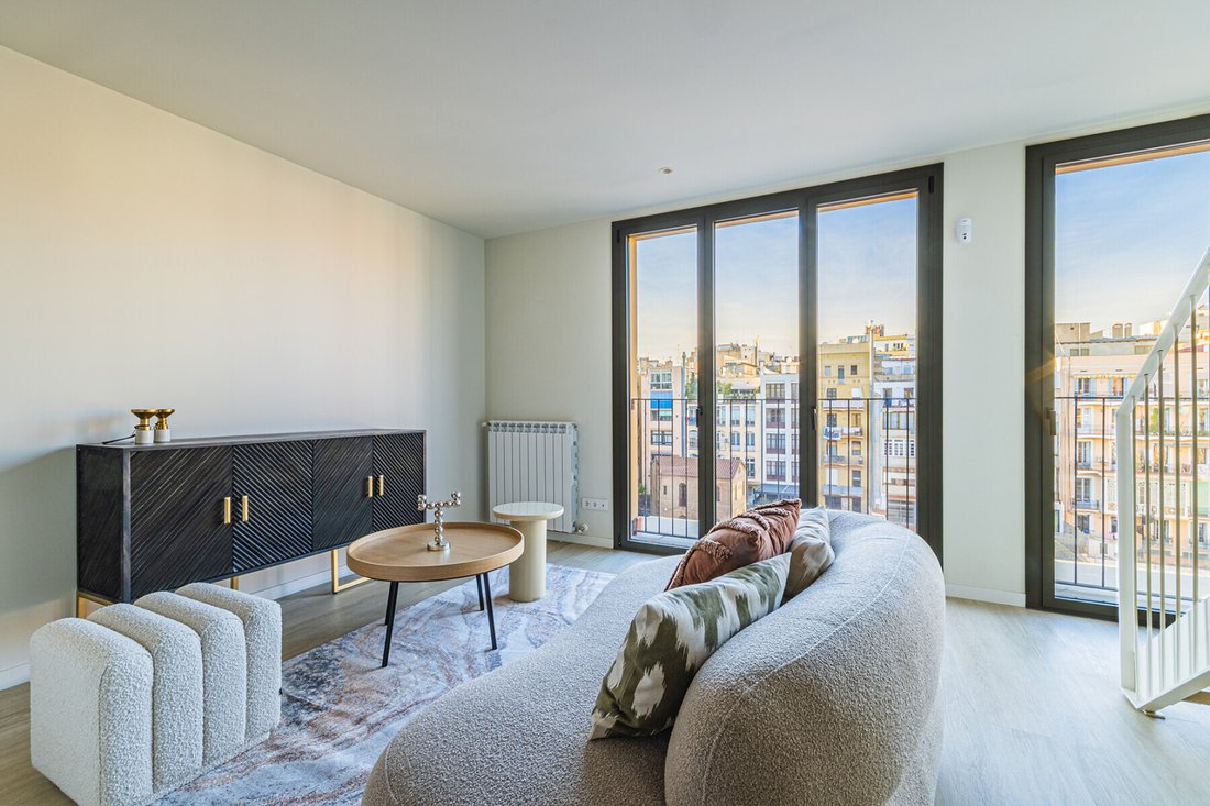 Wohnung in Eixample, Barcelona, Spanien 3 - 18473361