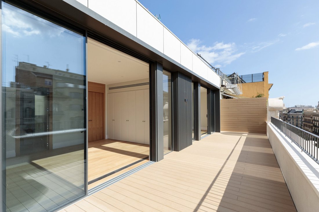 Apartment in Eixample, Barcelona, Spain 1 - 18473013