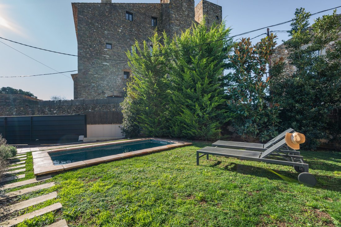 House in la Bisbal d'Emporda, Catalonia, Spain 4 - 18472999