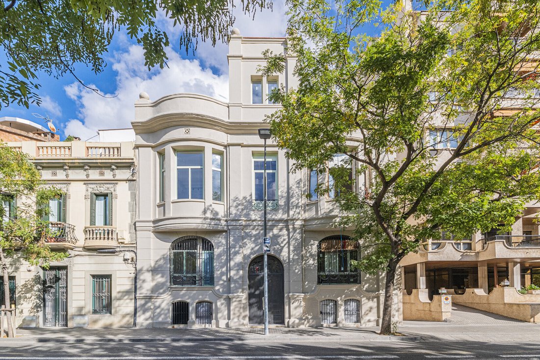 Apartment in Sarrià-Sant Gervasi, Barcelona, Spain 1 - 18473176