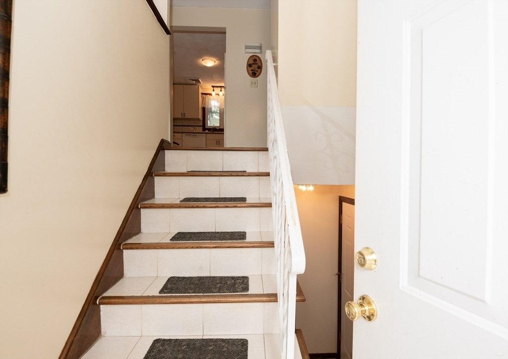 House in Stoneham, Massachusetts, United States 4 - 18447436