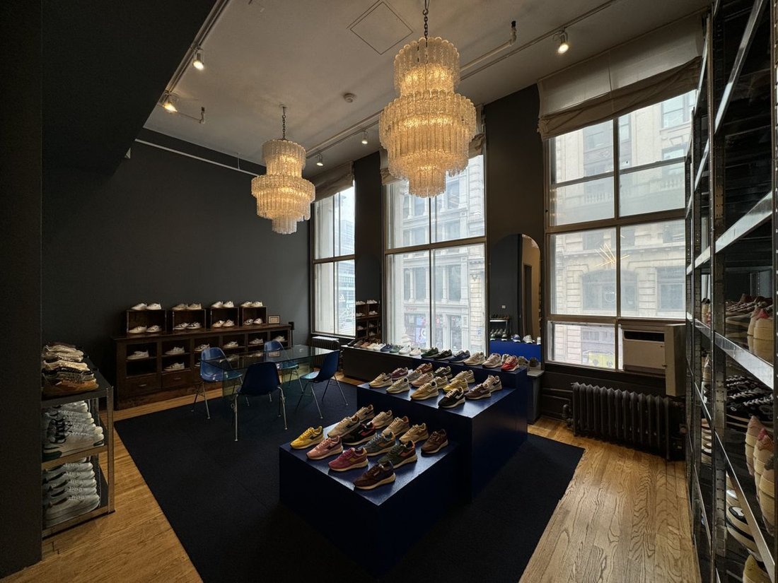 New York, New York, United States 2 - 15093810