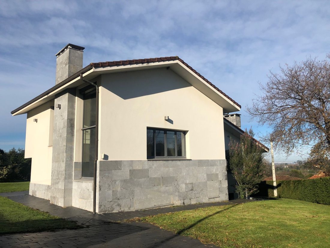 Chalet in Gijon / Xixon, Asturias, Spain 5 - 18473075