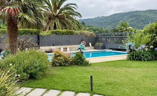 Chalet a Plentzia, Paesi Baschi, Spagna 1