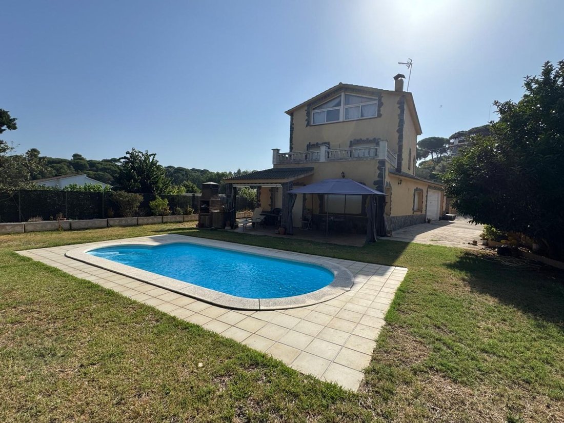 Chalet in Òrrius, Katalonien, Spanien 3 - 18000162