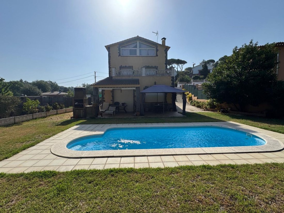 Chalet in Òrrius, Katalonien, Spanien 1 - 18000162
