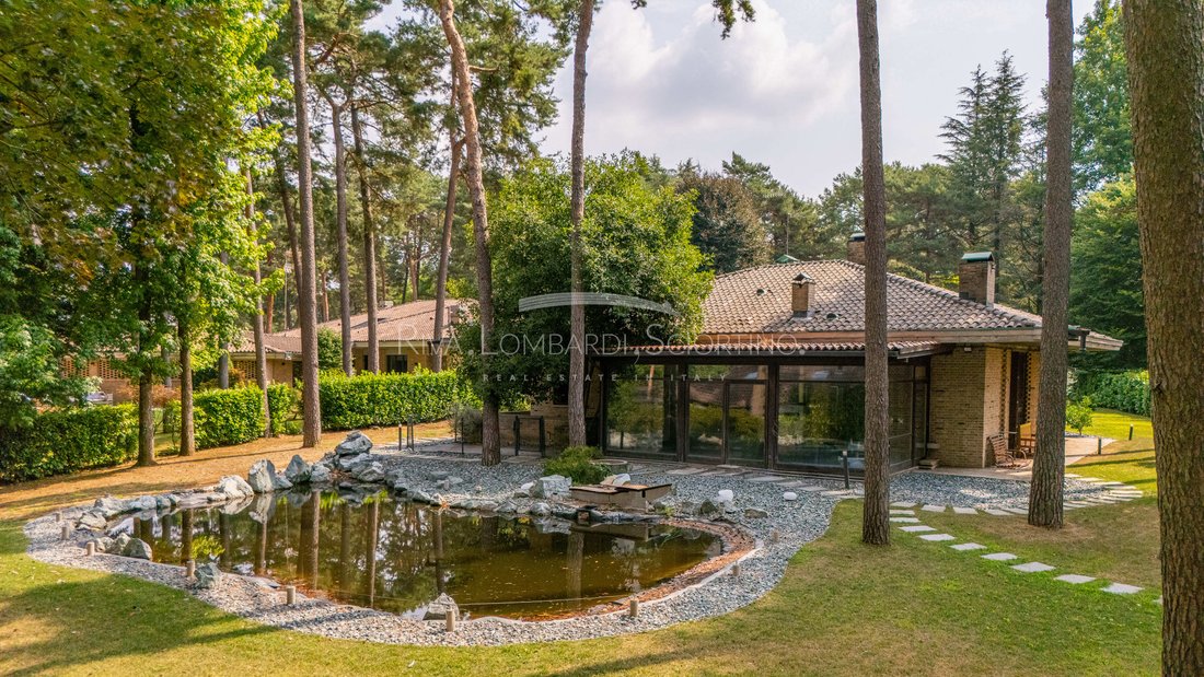 Villa in Appiano Gentile, Lombardei, Italien 4 - 18473284