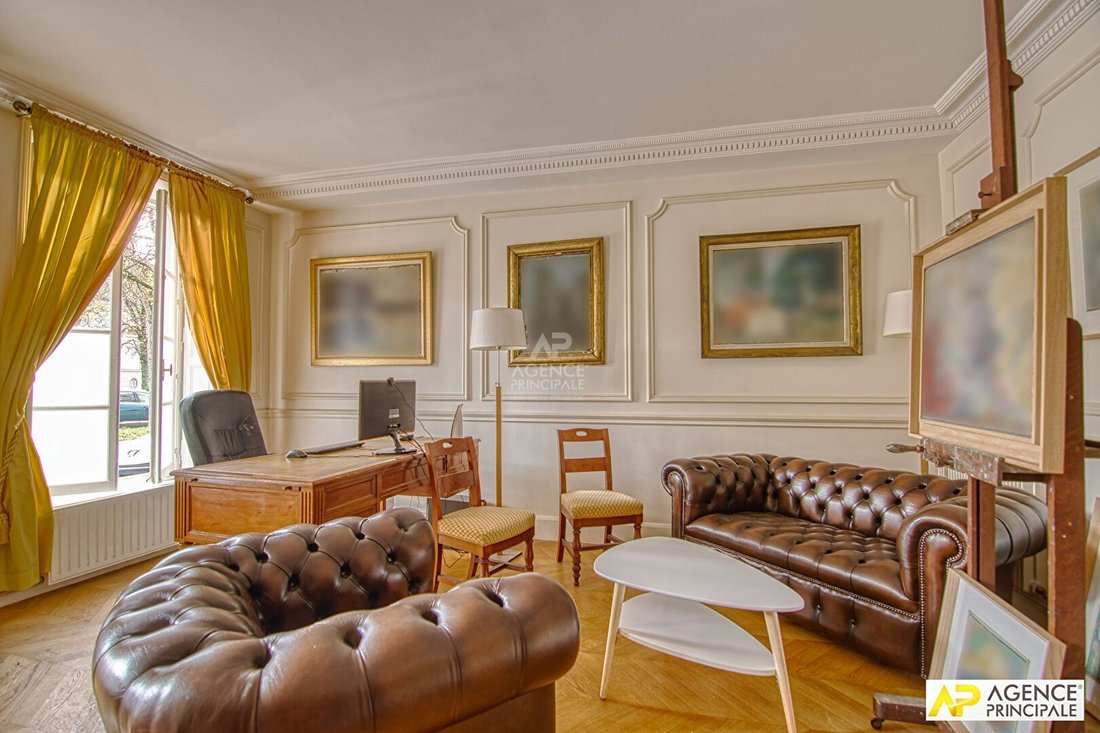 Apartment in Notre Dame, Versailles, France 1 - 18474188