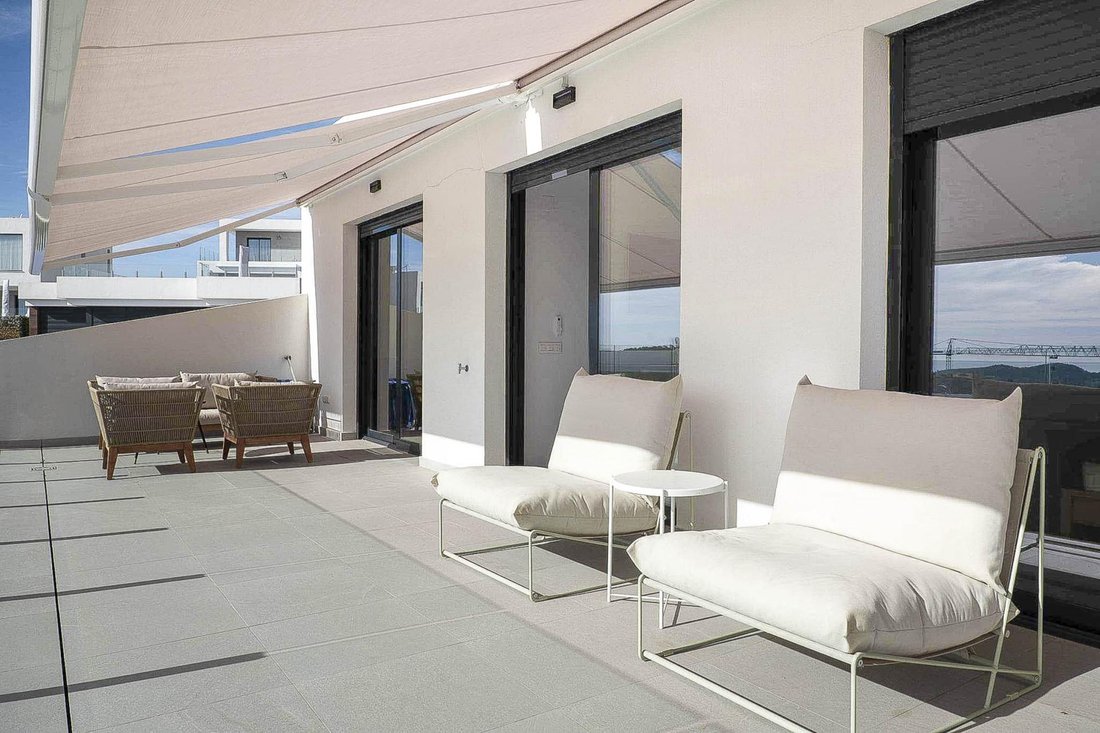 Chalet in Finestrat, Valencian Community, Spain 3 - 18474218