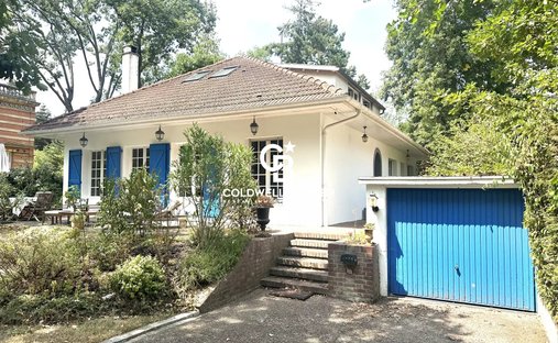 House in Le Vésinet, Ile-de-France, France 1