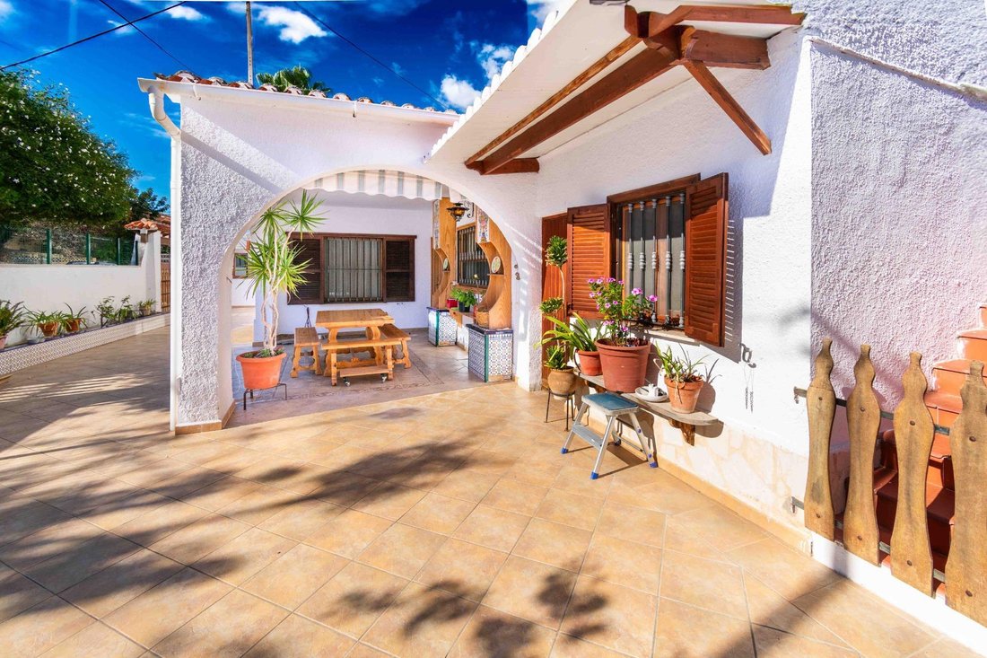Chalet in l'Albir, l'Alfas del Pi, Valencian Community 2 - 18474129