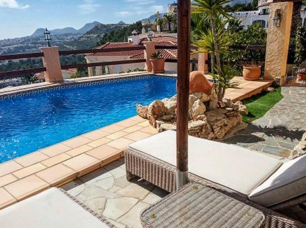 Chalet in l'Alfas del Pi, Valencian Community, Spain 4 - 18474409