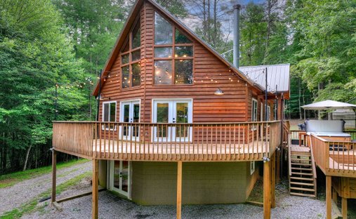 House in Mineral Bluff, Georgia, United States 1