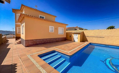 Villa in l'Alfas del Pi, Valencian Community, Spain 1