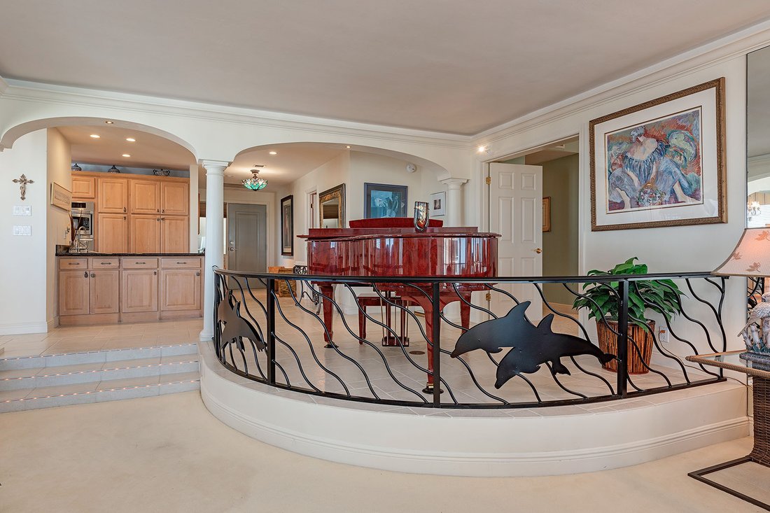 Condo in Naples, Florida, United States 4 - 18473799