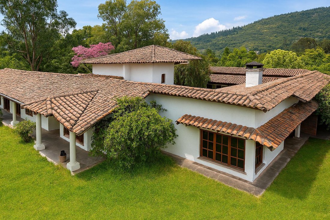 House in Quito, Pichincha, Ecuador 1 - 18474094