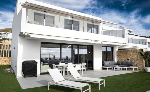 Chalet a Finestrat, Comunità Valenzana, Spagna 1