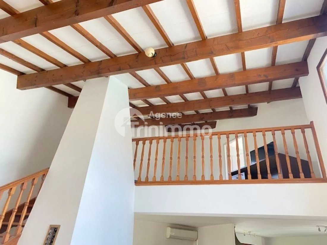 House in Ouest, Rochefort-du-Gard, France 2 - 18473635