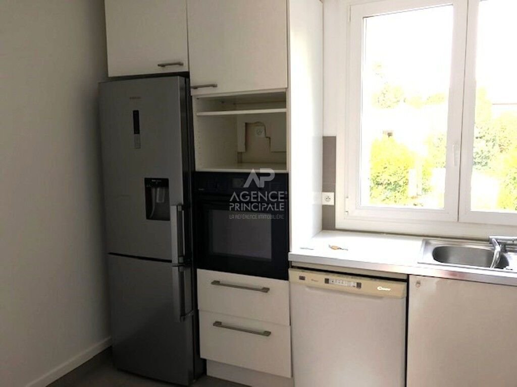 Apartment in Domaine National du Château, Versailles, France 2 - 18474318