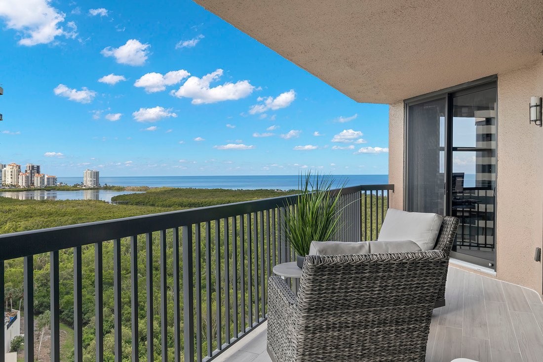 Condo in Naples, Florida, United States 2 - 18473798