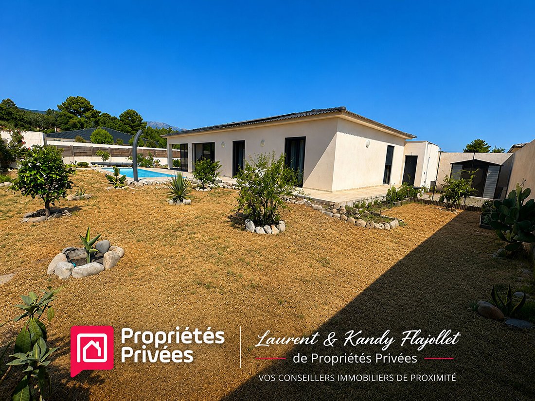 Villa in Sari-Solenzara, Corsica, France 1 - 18469732