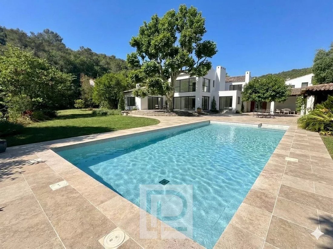 House in Valbonne, Provence-Alpes-Côte d'Azur, France 1 - 18473696