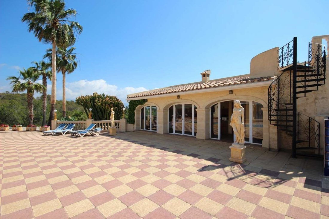 Villa in l'Alfas del Pi, Valencian Community, Spain 4 - 18474923
