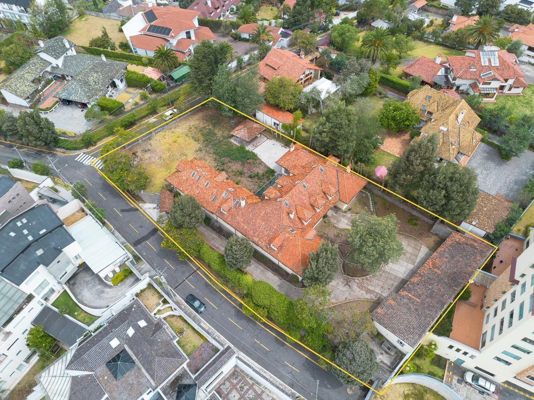 House in Quito, Pichincha, Ecuador 1 - 18474107