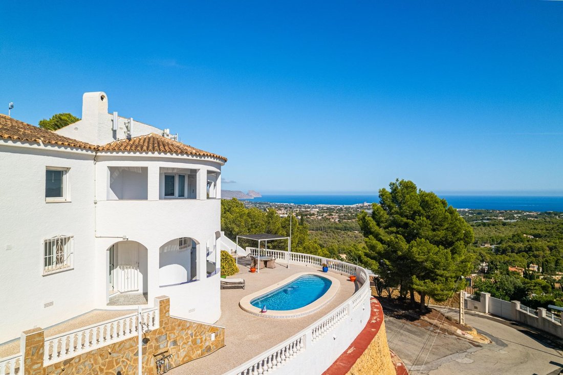 Apartment in l'Alfas del Pi, Valencian Community, Spain 1 - 18475563