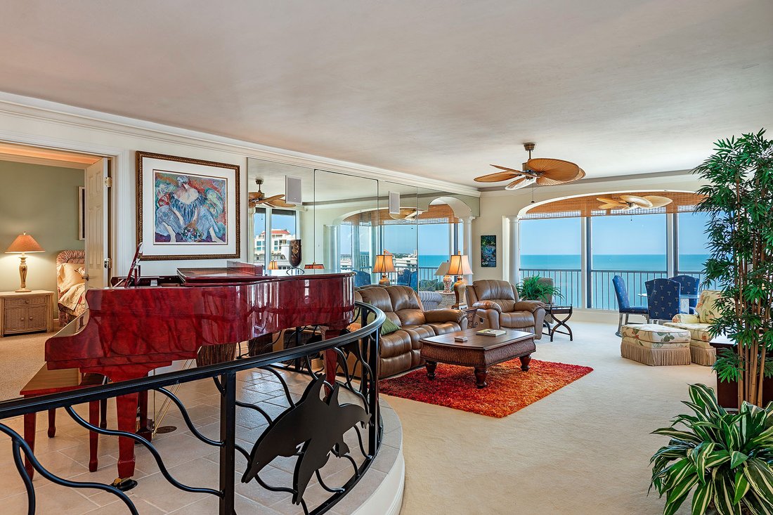 Condo in Naples, Florida, United States 5 - 18473799