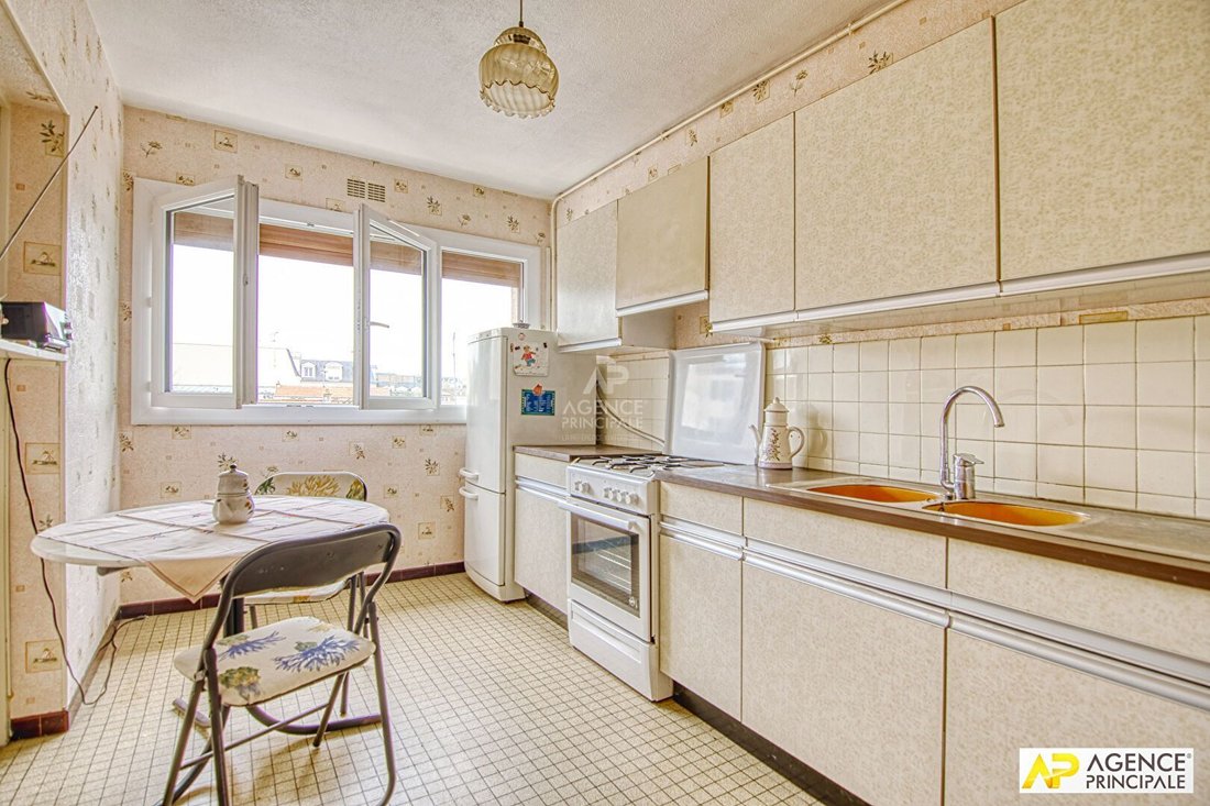 Appartamento a Le Chesnay, Le Chesnay-Rocquencourt, Francia 2 - 18474373