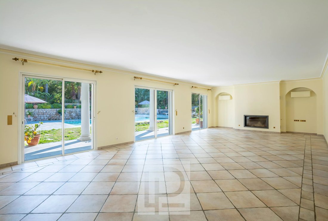 House in Mougins, Provence-Alpes-Côte d'Azur, France 4 - 18473640