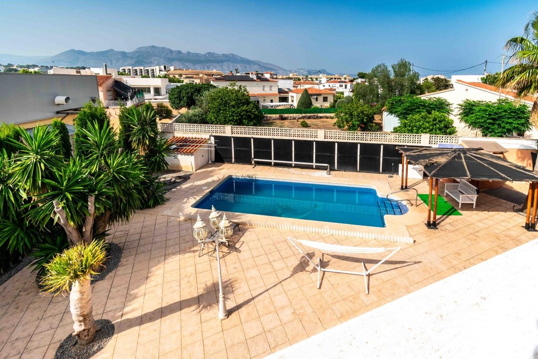 Villa in l'Albir, l'Alfas del Pi, Valencian Community 1 - 18475156