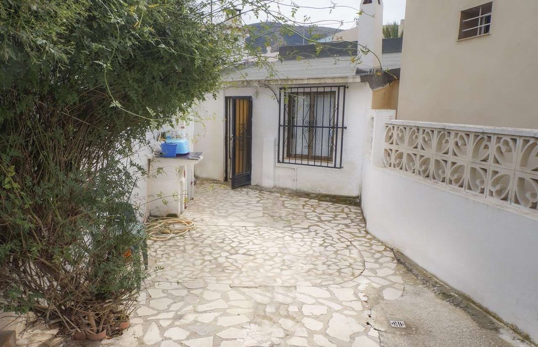 Chalet in l'Alfas del Pi, Valencian Community, Spain 3 - 18474244