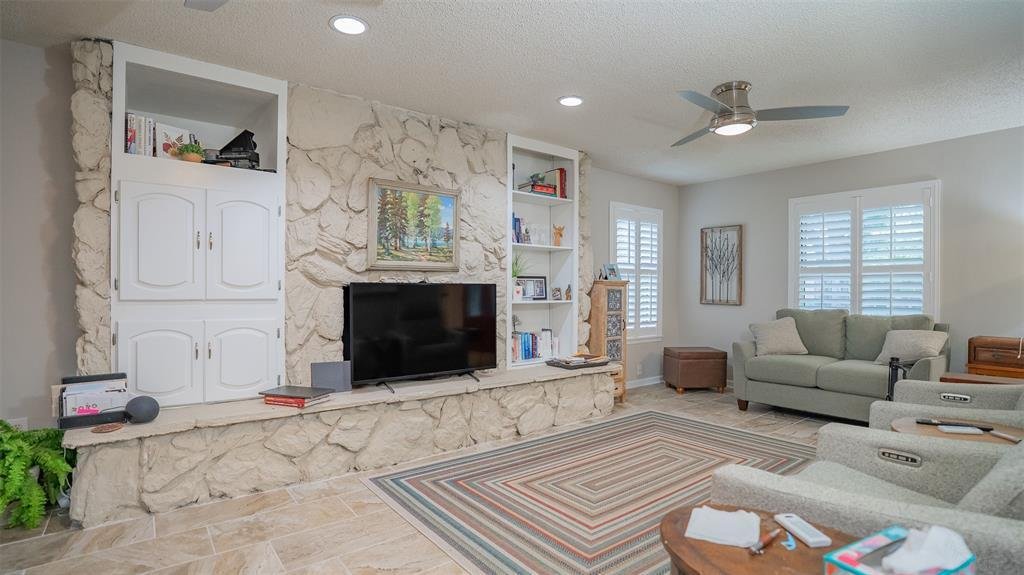 House in Granbury, Texas, United States 3 - 18340696