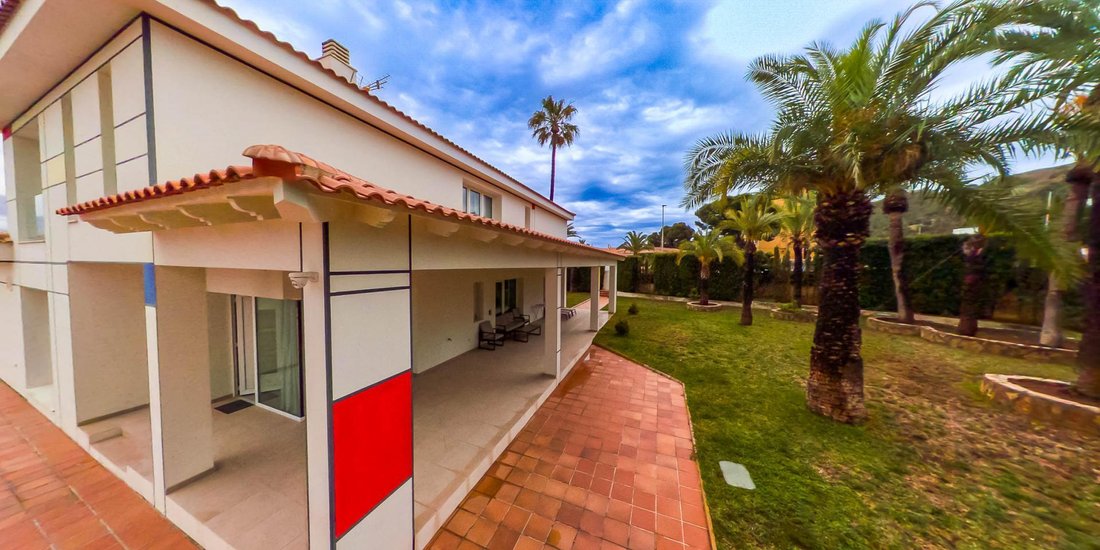 Villa in l'Alfas del Pi, Valencian Community, Spain 5 - 18475056