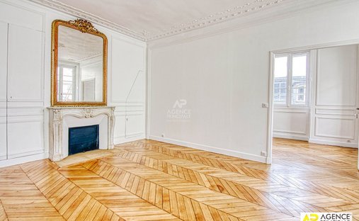 Apartment in Domaine National du Château, Versailles, France 1