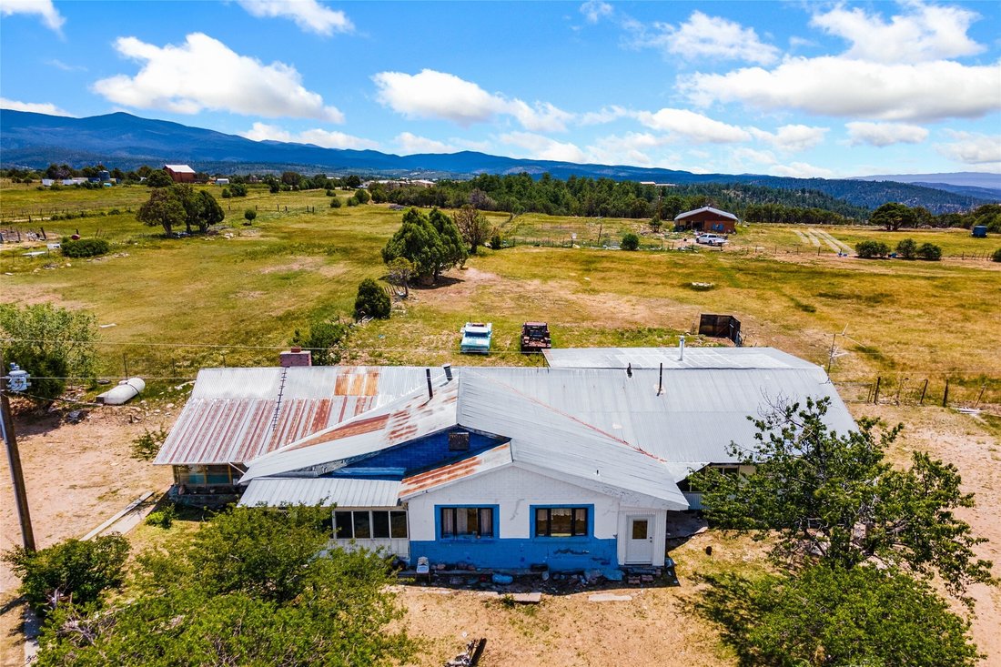 House in Truchas, New Mexico, United States 4 - 16964431