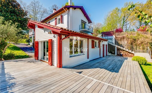 Villa in Arcangues, Nouvelle-Aquitaine, France 1