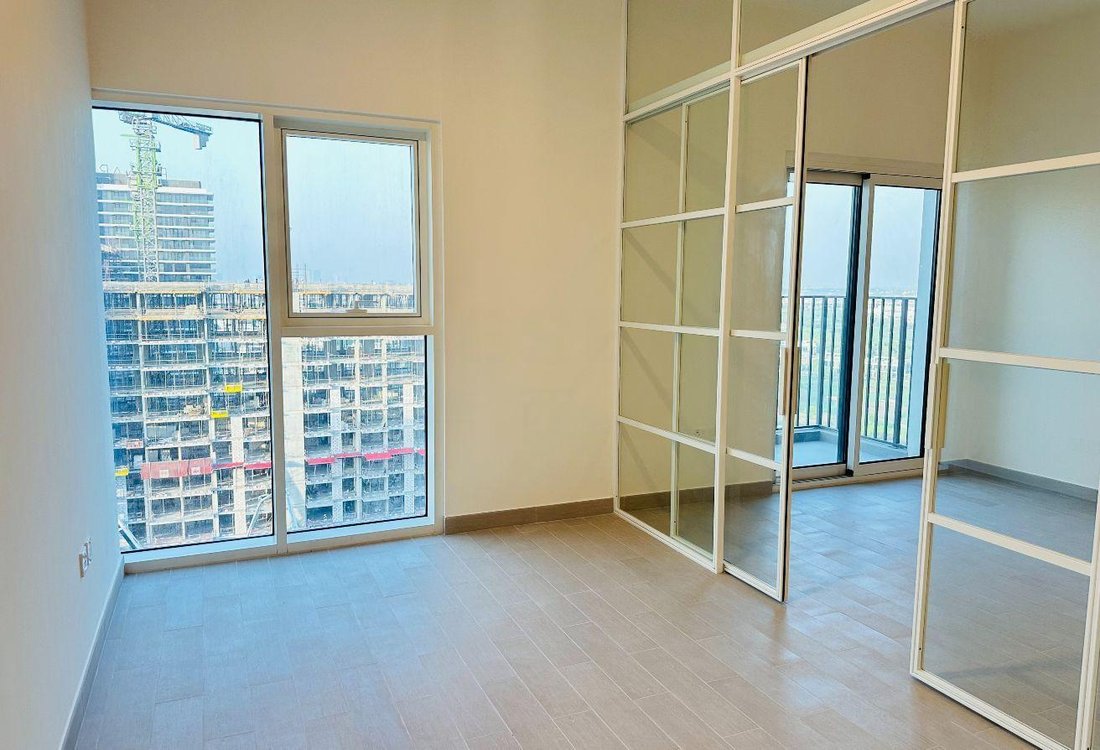 Apartment in Hadaeq Sheikh Mohammed Bin Rashid, Dubai, United Arab Emirates 4 - 18473615