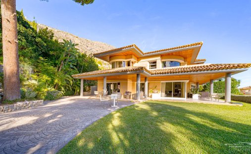 Villa in Zona de Mascarat, Valencian Community, Spain 1